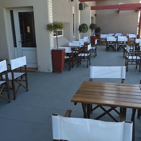 Hotel Euzko Alkartasuna Macachin  Luaran gambar